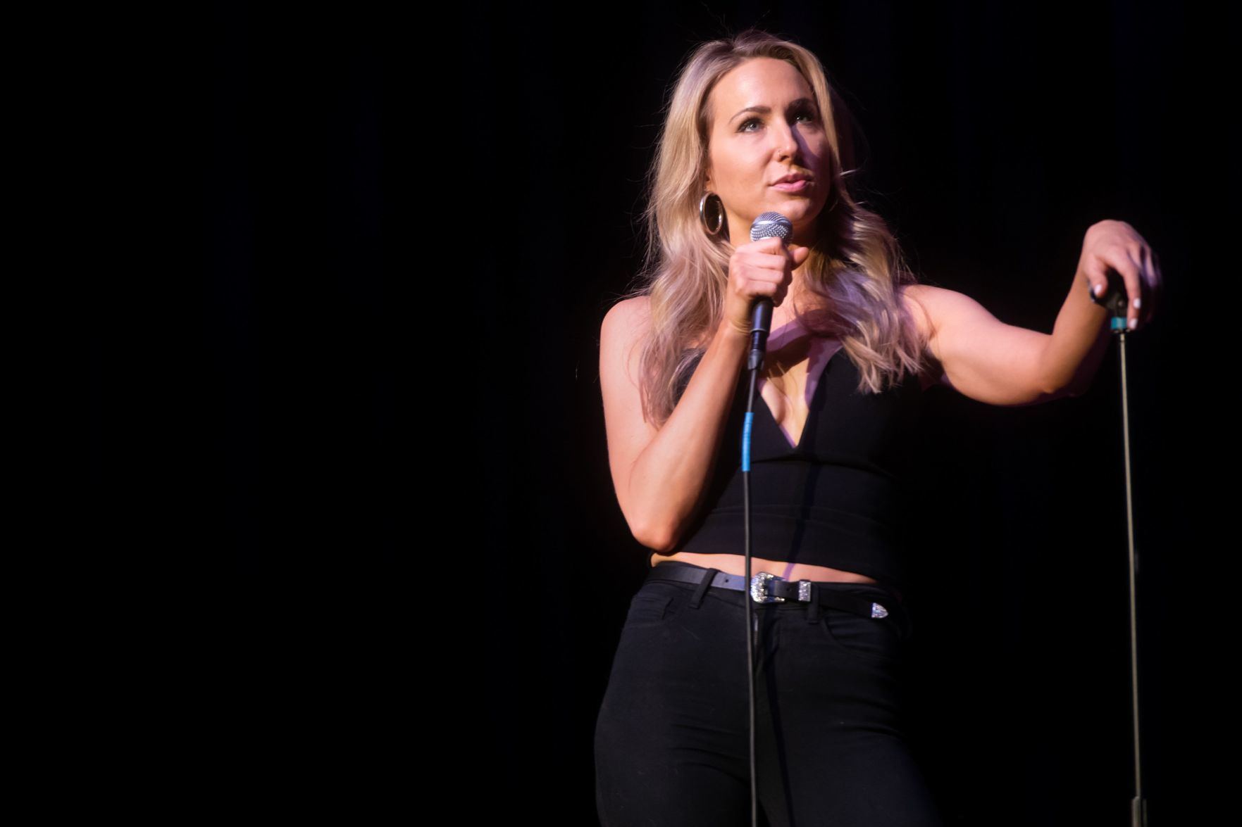 Nikki Glaser at the Pageant